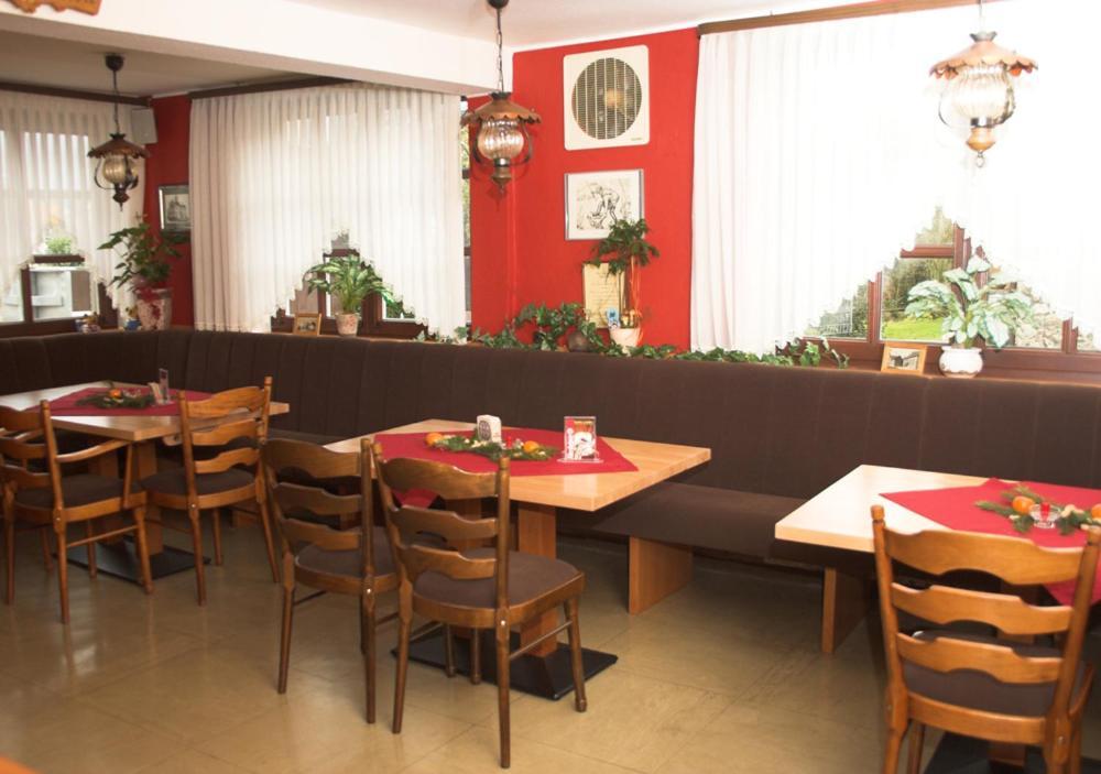 Hehlen Landgasthaus Hoffmeister מראה חיצוני תמונה